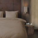 beau-maison-katoen-satijnen-dekbedovertrek-hotel-l.webp