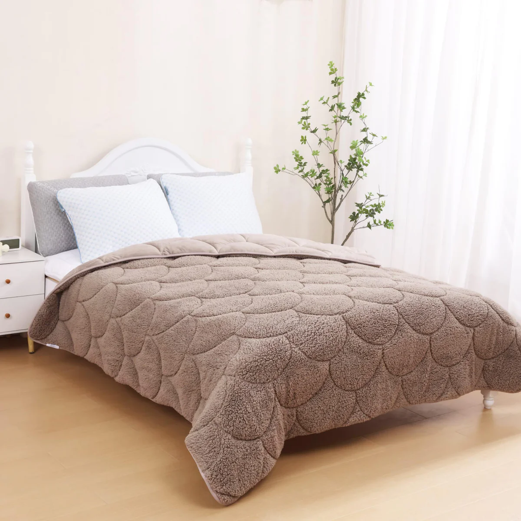 taupe5.jpg.webp